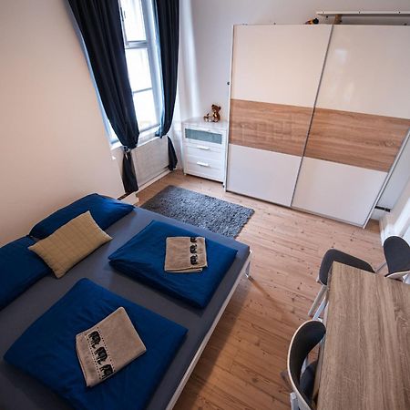 2 Rooms Apartment Close To Palmovka 布拉格 外观 照片